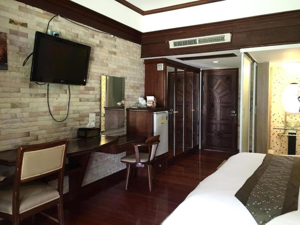 Nh Elegant Hotel Sakon Nakhon Exteriér fotografie