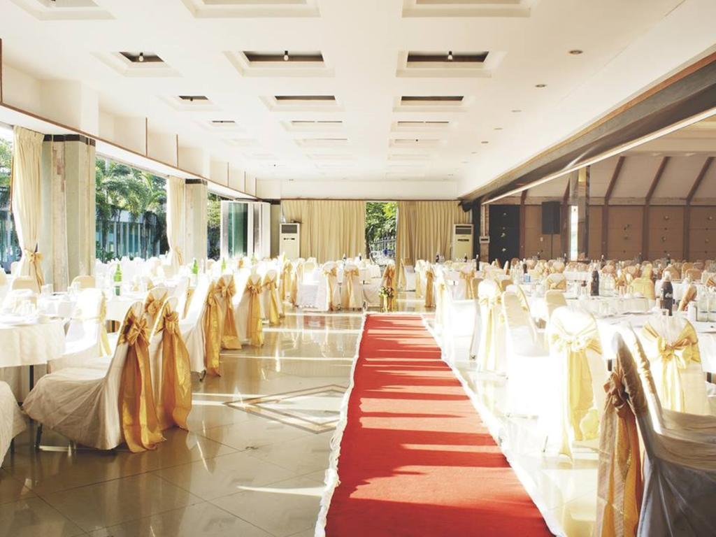 Nh Elegant Hotel Sakon Nakhon Exteriér fotografie